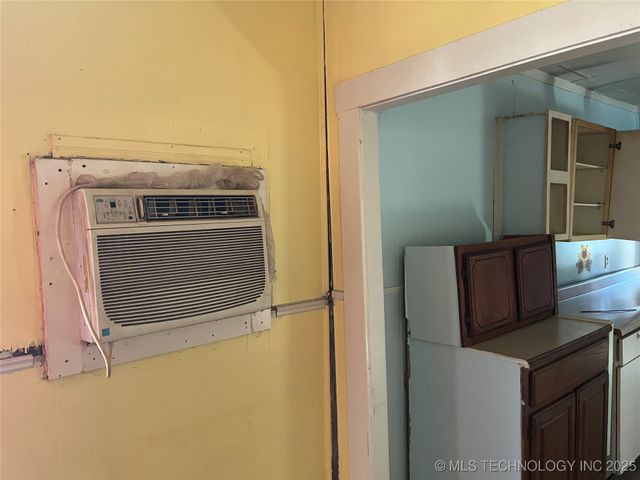 826 N H. Street, Muskogee, OK 74403