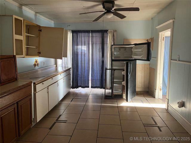 826 N H. Street, Muskogee, OK 74403