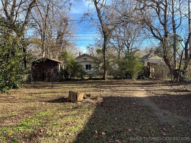 826 N H. Street, Muskogee, OK 74403