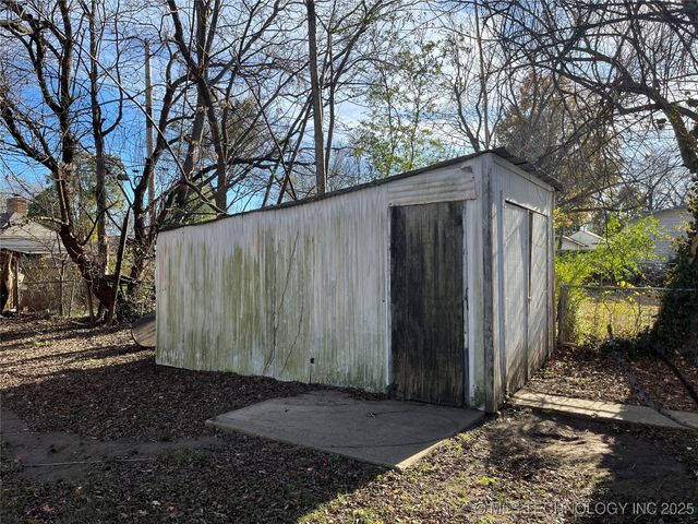 826 N H. Street, Muskogee, OK 74403