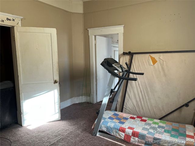 826 N H. Street, Muskogee, OK 74403