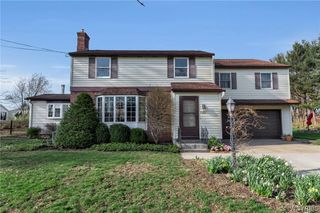 7163 Combs Drive, Eden, NY 14075