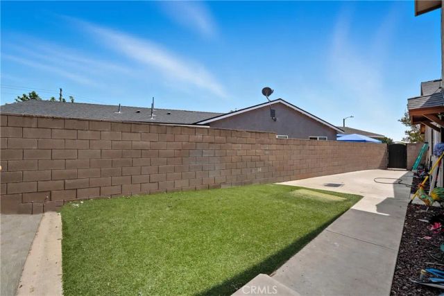 5052 Taft, Chino, CA 91710