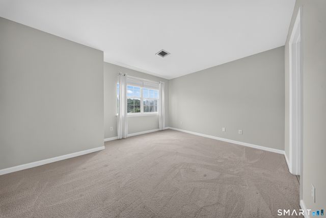 180 Turn Of River Road 10D, Stamford, CT 06905