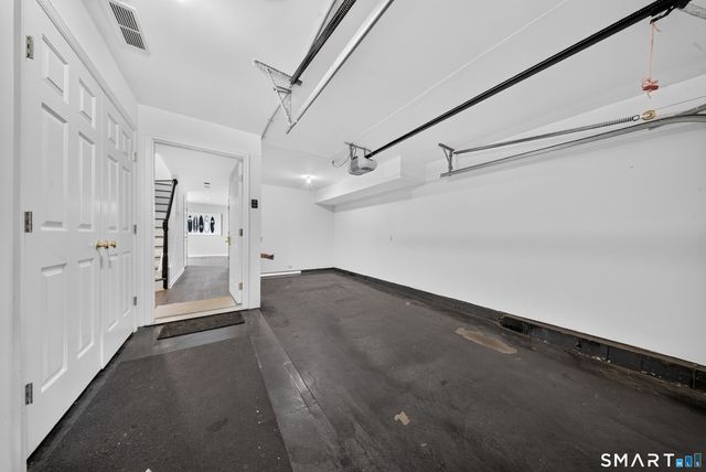180 Turn Of River Road 10D, Stamford, CT 06905