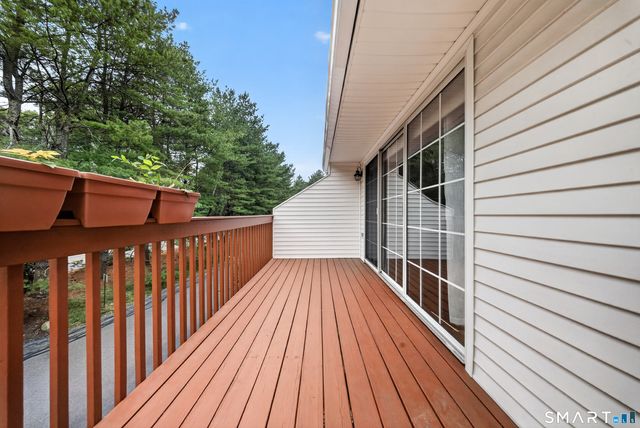 180 Turn Of River Road 10D, Stamford, CT 06905