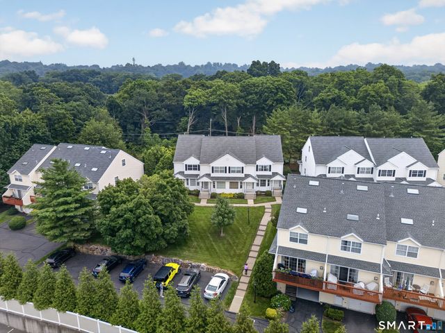180 Turn Of River Road 10D, Stamford, CT 06905