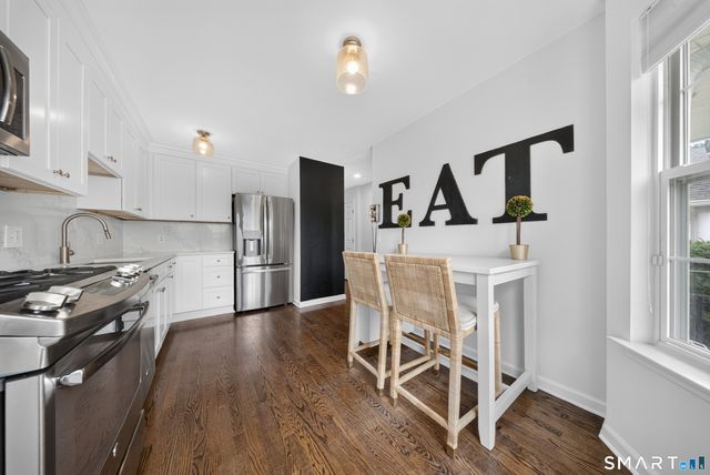 180 Turn Of River Road 10D, Stamford, CT 06905