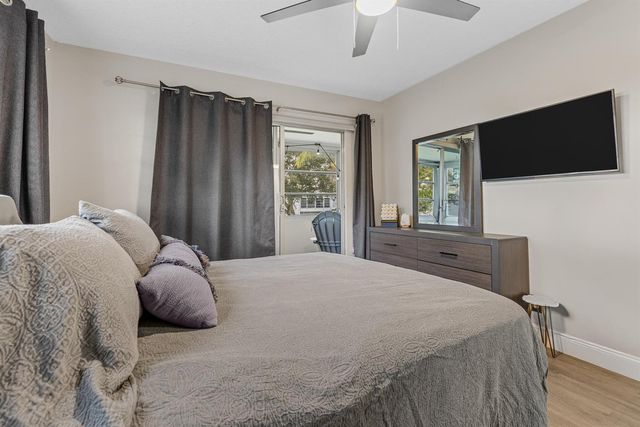 184 Oakridge L 184, Deerfield Beach, FL 33442