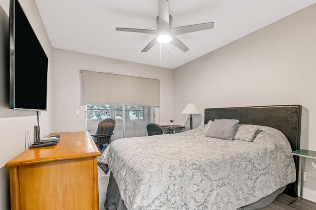 184 Oakridge L 184, Deerfield Beach, FL 33442