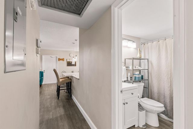 184 Oakridge L 184, Deerfield Beach, FL 33442
