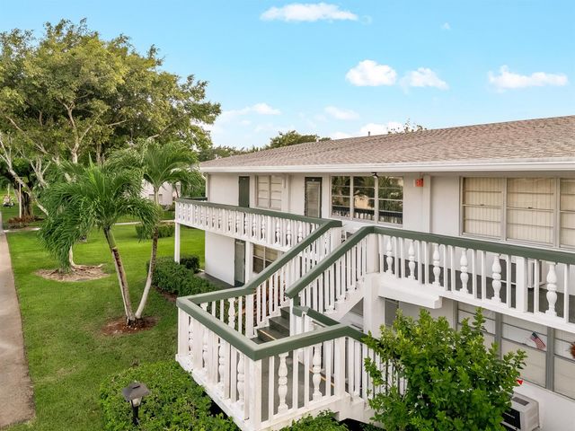184 Oakridge L 184, Deerfield Beach, FL 33442