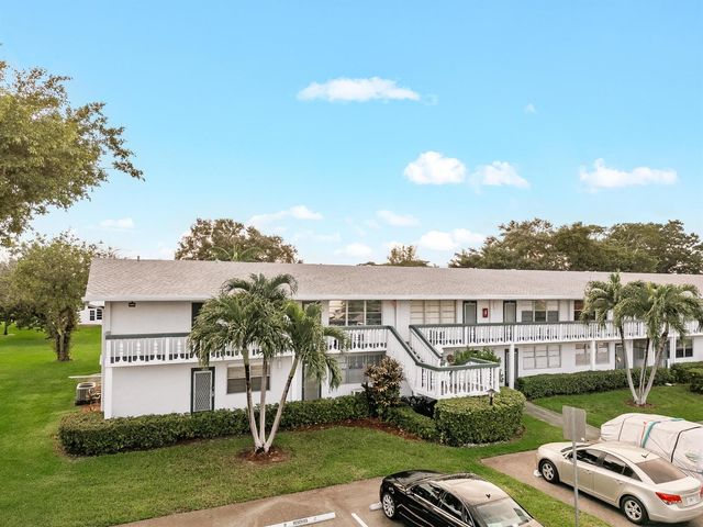 184 Oakridge L 184, Deerfield Beach, FL 33442