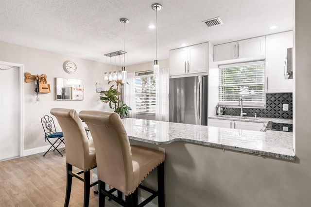 184 Oakridge L 184, Deerfield Beach, FL 33442