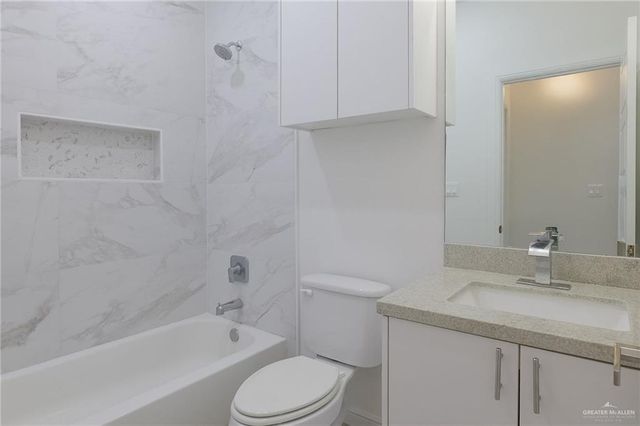 901 E Yuma Avenue 407, Mcallen, TX 78503