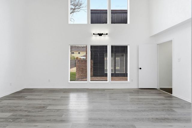 1819 Big Horn Drive, Houston, TX 77090