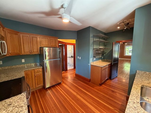 12-14 Warwick Rd. 12, Belmont, MA 02478