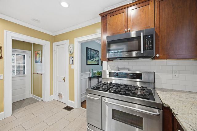 1822 McDonald Avenue, Lexington, KY 40503