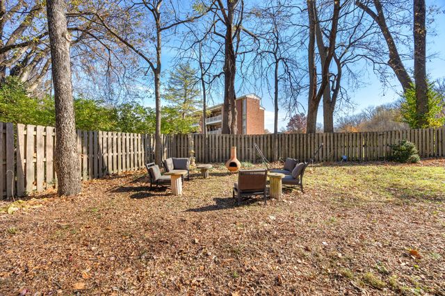 1822 McDonald Avenue, Lexington, KY 40503