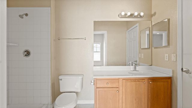 2586 GRAND CENTRAL PARKWAY 3, Orlando, FL 32839