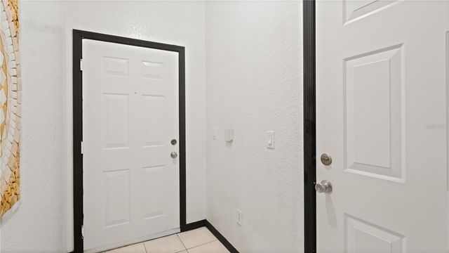 2586 GRAND CENTRAL PARKWAY 3, Orlando, FL 32839