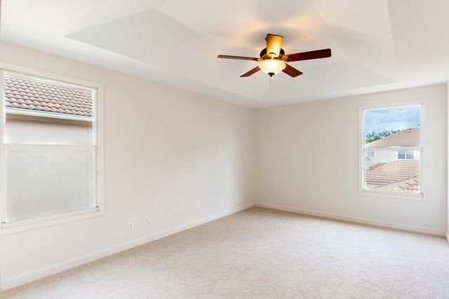 8065 Murano Circle, Palm Beach Gardens, FL 33418