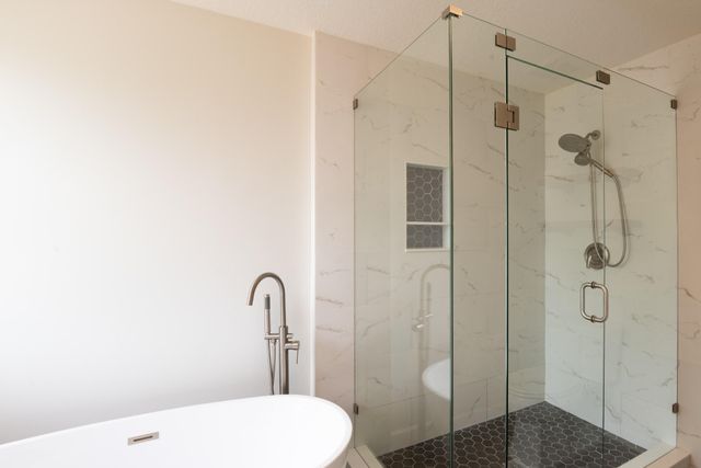 8065 Murano Circle, Palm Beach Gardens, FL 33418