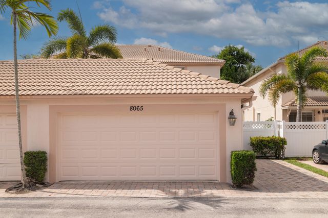 8065 Murano Circle, Palm Beach Gardens, FL 33418