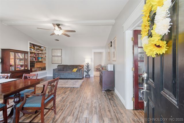 805 N Parkinson Avenue, Wagoner, OK 74467