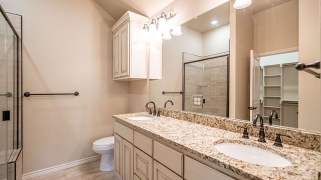 2714 Austin Drive, Granbury, TX 76048