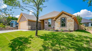 2714 Austin Drive, Granbury, TX 76048