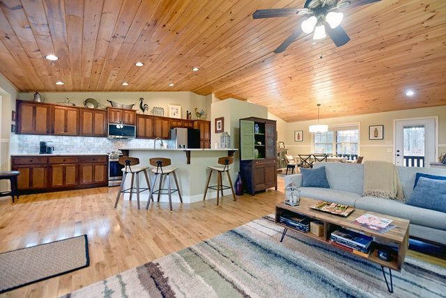 81 Highland Drive, Blairsville, GA 30512