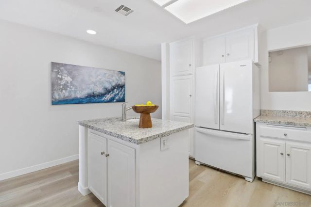 1442 Seacoast Dr 7, Imperial Beach, CA 91932