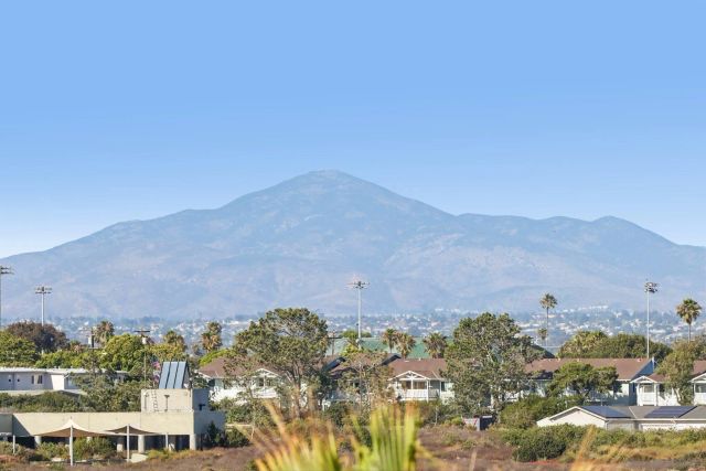 1442 Seacoast Dr 7, Imperial Beach, CA 91932