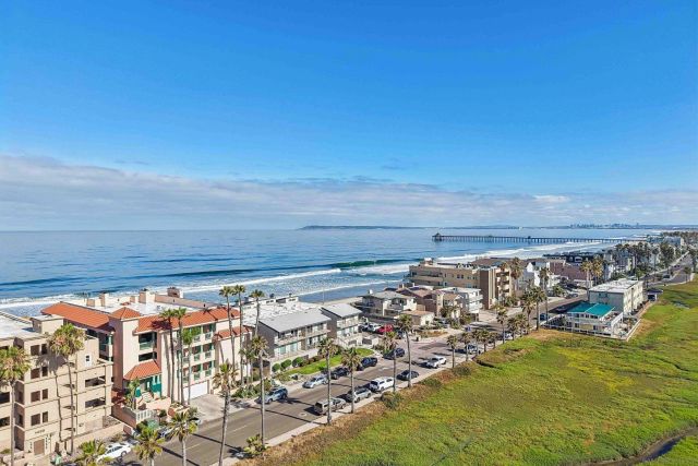 1442 Seacoast Dr 7, Imperial Beach, CA 91932