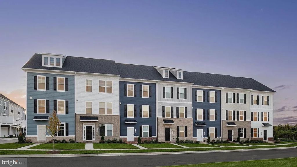 604 BARNEHURST ST, Middle River, MD 21220