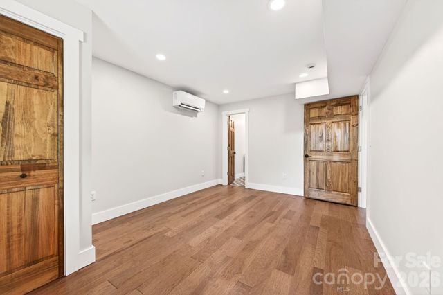 93 Horse Ring Drive, Burnsville, NC 28714