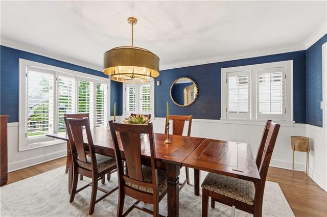 2109 W 50th Street, Westwood Hills, KS 66205