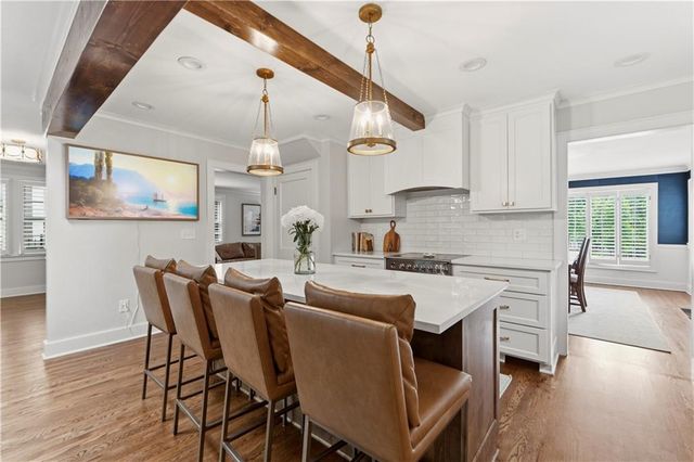 2109 W 50th Street, Westwood Hills, KS 66205