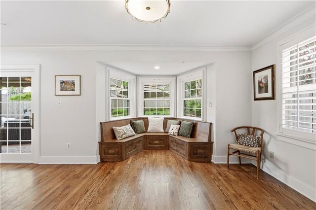 2109 W 50th Street, Westwood Hills, KS 66205