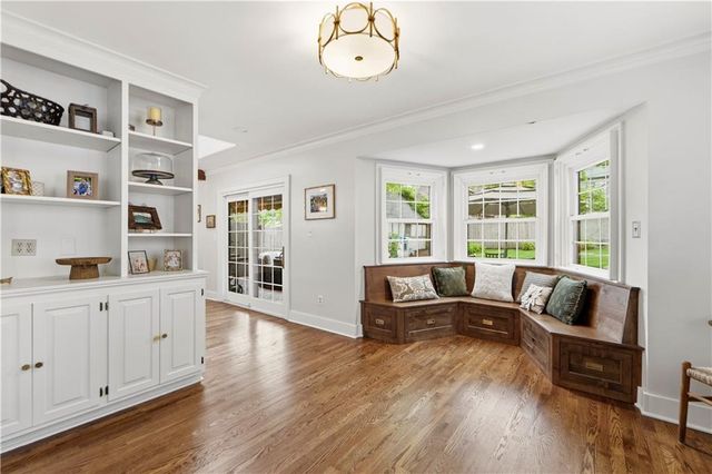 2109 W 50th Street, Westwood Hills, KS 66205