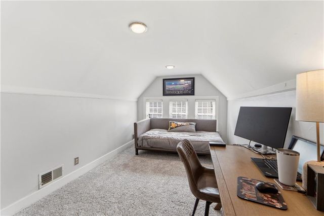 2109 W 50th Street, Westwood Hills, KS 66205