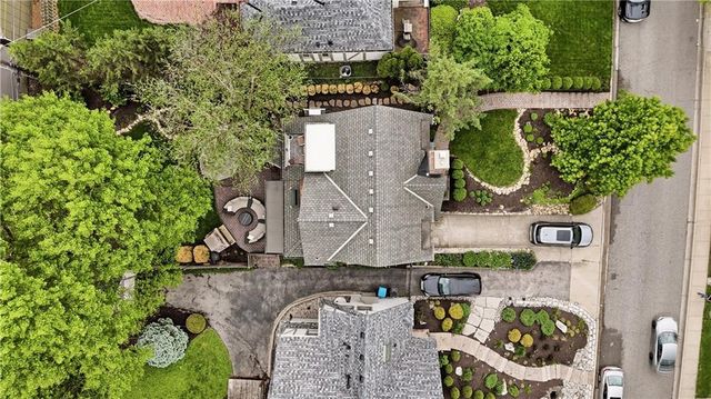 2109 W 50th Street, Westwood Hills, KS 66205