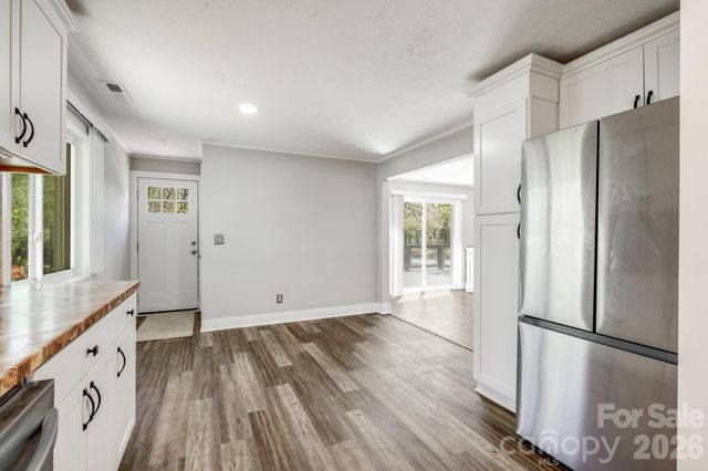 111 Sunset Hill Drive, Etowah, NC 28729