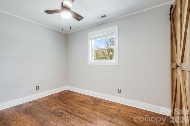 111 Sunset Hill Drive, Etowah, NC 28729