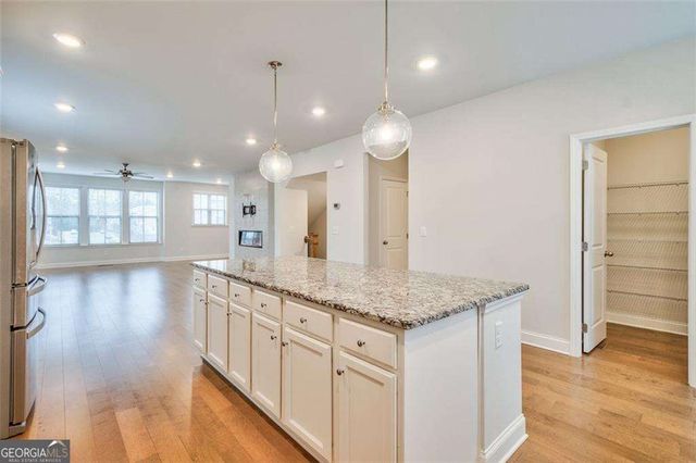 2510 Great Silver Fir Alley, Atlanta, GA 30360