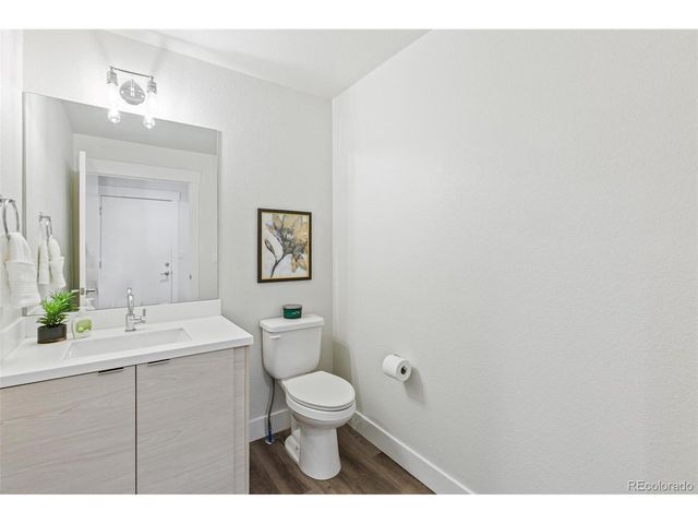 6305 King Ct, Denver, CO 80221