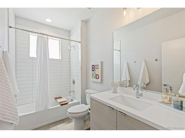 6305 King Ct, Denver, CO 80221