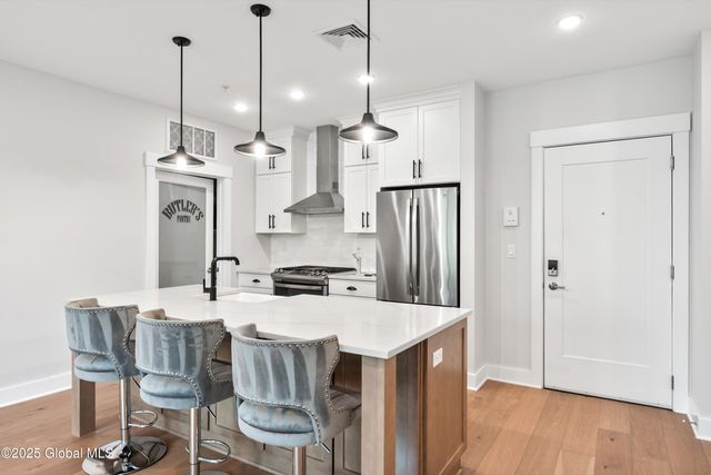 116 West Avenue 309, Saratoga Springs, NY 12866