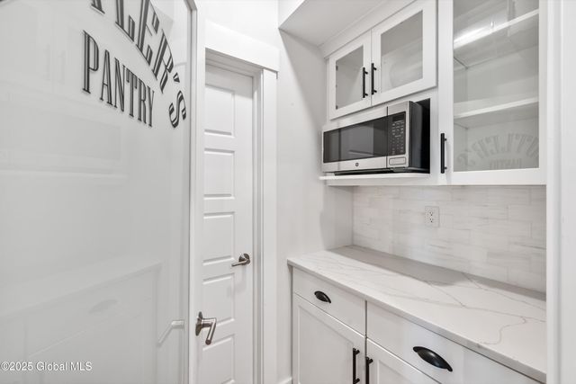 116 West Avenue 309, Saratoga Springs, NY 12866